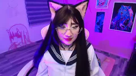 Snapshot of miwaviolet chatting on 07/20/26, 02:15 Miwa Violet online show from 07/20/26, 02:15