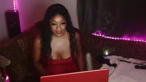 Precious online show from 09/19/25, 06:15