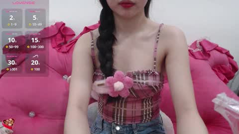 Xine online show from 09/19/25, 02:13