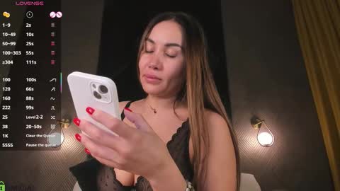  GMT 2 Tue 1100AM-300PM  Wed-Fri  0400AM-1000AM online show from 10/24/25, 01:24