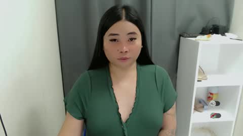 Snapshot of miya_licious chatting on 04/18/26, 02:10 cassie marie online show from 04/18/26, 02:10