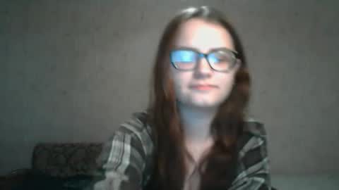 Snapshot of miyabe chatting on 12/18/24, 07:15 Milana online show from 12/18/24, 07:15