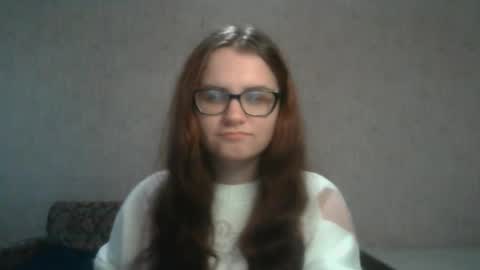 Snapshot of miyabe chatting on 12/21/24, 10:28 Milana online show from 12/21/24, 10:28
