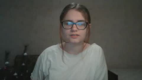 Snapshot of miyabe chatting on 01/15/25, 07:05 Milana online show from 01/15/25, 07:05