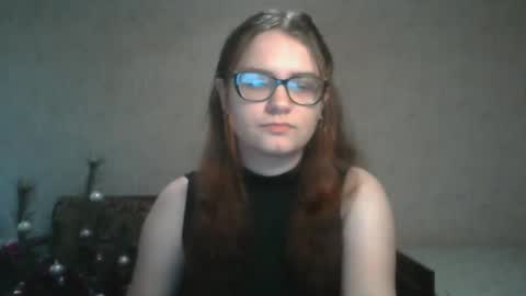 Snapshot of miyabe chatting on 02/01/25, 07:05 Milana online show from 02/01/25, 07:05