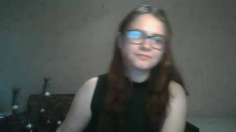 Snapshot of miyabe chatting on 02/01/25, 10:15 Milana online show from 02/01/25, 10:15