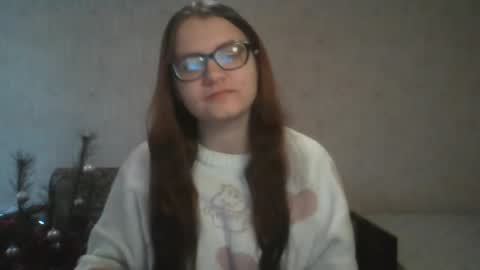 Snapshot of miyabe chatting on 02/09/25, 07:05 Milana online show from 02/09/25, 07:05