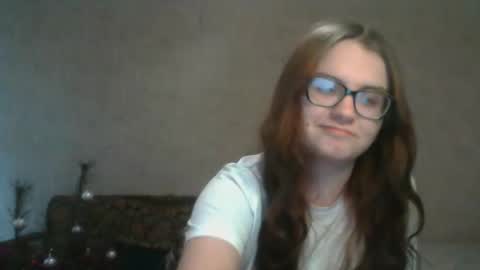 Snapshot of miyabe chatting on 02/11/25, 01:30 Milana online show from 02/11/25, 01:30