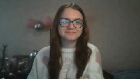 Snapshot of miyabe chatting on 02/16/25, 07:04 Milana online show from 02/16/25, 07:04