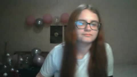 Snapshot of miyabe chatting on 02/18/25, 04:26 Milana online show from 02/18/25, 04:26