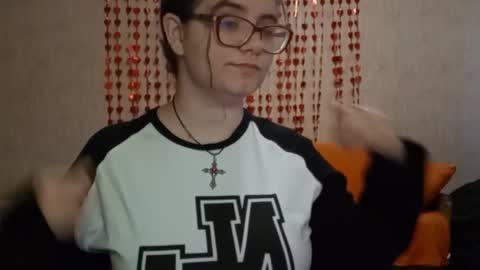 Milana online show from 05/19/26, 07:04