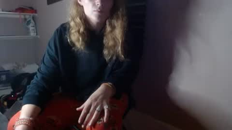 miyahw803 online show from 10/14/25, 12:22