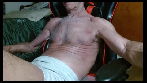 Snapshot of mjmadurengue chatting on 09/16/25, 04:35 Mario jose online show from 09/16/25, 04:35