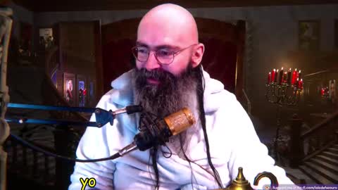 Snapshot of mjolnirinyou chatting on 10/30/25, 07:25 Lois online show from 10/30/25, 07:25