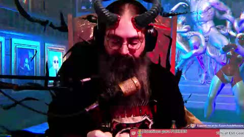 Snapshot of mjolnirinyou chatting on 11/15/25, 08:05 Lois online show from 11/15/25, 08:05