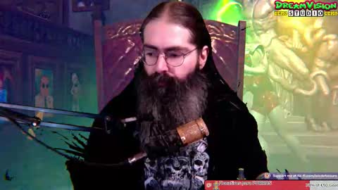 Snapshot of mjolnirinyou chatting on 11/22/25, 09:25 Lois online show from 11/22/25, 09:25