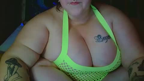 mkittenx online show from 04/16/26, 09:26