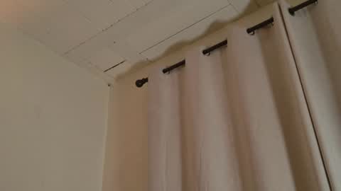 MoonLipson online show from 07/29/26, 04:32