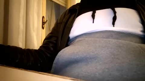 Snapshot of mlkmlkpp chatting on 11/03/25, 05:03 mlkmlkpp online show from 11/03/25, 05:03