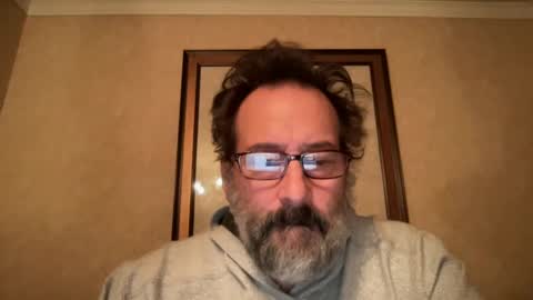 mmancini13 online show from 01/01/25, 12:33
