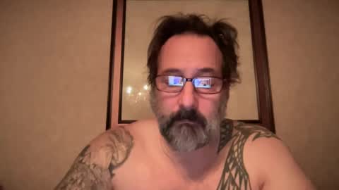 mmancini13 online show from 03/04/25, 07:19
