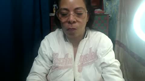 kelly online show from 10/11/25, 07:01