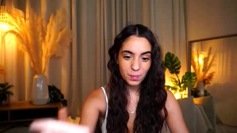 Snapshot of mmilkyway_ chatting on 09/24/25, 04:21 milkyway online show from 09/24/25, 04:21