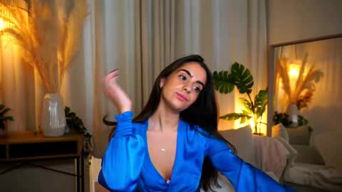 Snapshot of mmilkyway_ chatting on 10/08/25, 10:24 milkyway online show from 10/08/25, 10:24