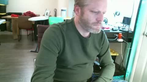 mmmbang online show from 06/08/26, 02:34