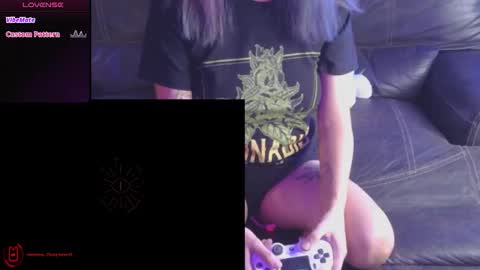 minaDarling online show from 10/20/25, 05:19