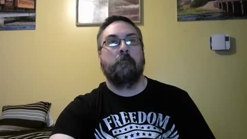 Snapshot of mmr45 chatting on 10/01/25, 04:40 mmr45 online show from 10/01/25, 04:40