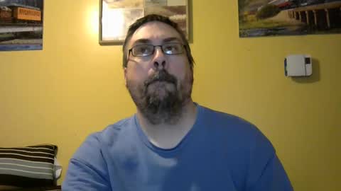 Snapshot of mmr45 chatting on 11/01/25, 04:03 mmr45 online show from 11/01/25, 04:03