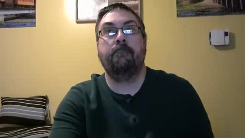 Snapshot of mmr45 chatting on 11/07/25, 05:18 mmr45 online show from 11/07/25, 05:18