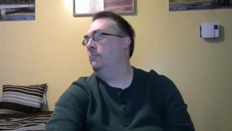 Snapshot of mmr4545 chatting on 06/08/26, 03:40 mark online show from 06/08/26, 03:40