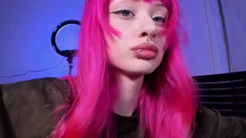mnepohhh online show from 07/21/26, 02:36