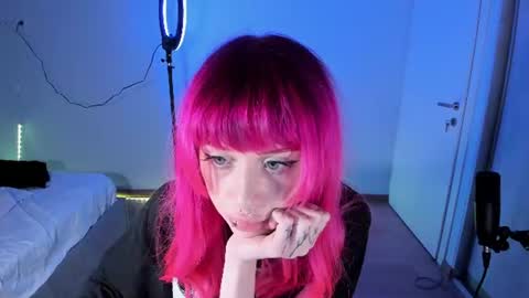 mnepohhh online show from 07/27/26, 10:39