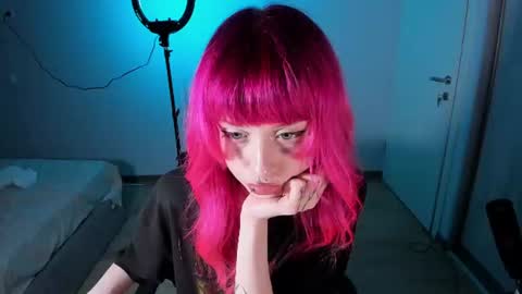 mnepohhh online show from 08/04/26, 01:42