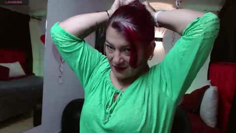 Rubi online show from 09/13/25, 08:41