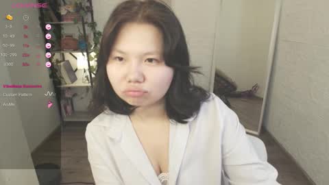 hey meet with me online show from 10/14/25, 02:23