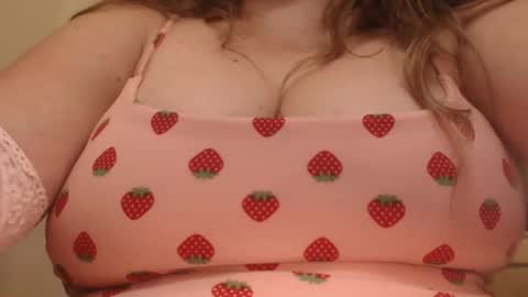 Squirtle Myrtle Warren online show from 10/18/25, 12:39