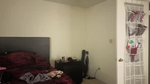 Snapshot of mochamami420 chatting on 10/17/25, 12:14 NynaStax online show from 10/17/25, 12:14