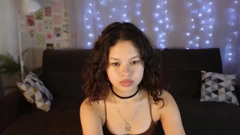 moco_choco online show from 09/26/25, 09:46