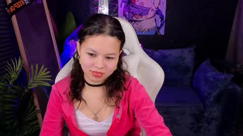 moco_choco online show from 11/07/25, 01:38