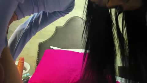 Snapshot of models_sophia chatting on 04/10/26, 07:29 Sophia online show from 04/10/26, 07:29