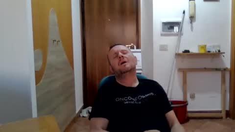 Snapshot of modesto1969 chatting on 10/11/25, 03:21 modesto1969 online show from 10/11/25, 03:21