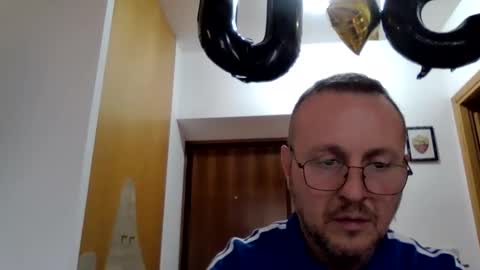 Snapshot of modesto1969 chatting on 10/25/25, 11:29 modesto1969 online show from 10/25/25, 11:29