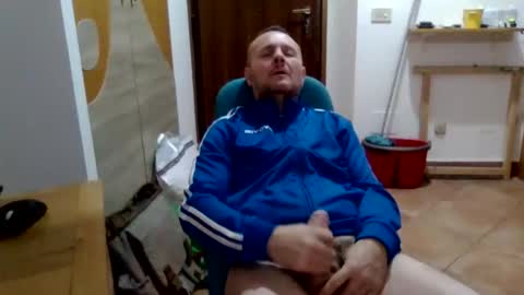 Snapshot of modesto1969 chatting on 10/29/25, 11:50 modesto1969 online show from 10/29/25, 11:50