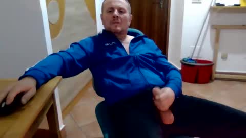 modesto1969 online show from 11/20/25, 12:55