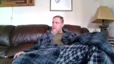 moeblick online show from 12/01/24, 07:47