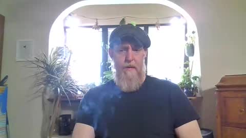 moeblick online show from 02/19/25, 06:32